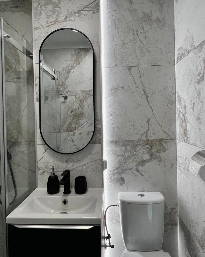 Mirovski Apartment Warsaw Exterior photo